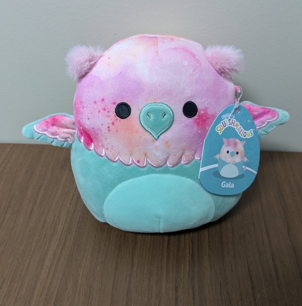 ⭐2/$25⭐ BNWT 7.5"Squishmallows Gala the Griffen Pink and Mint Plush